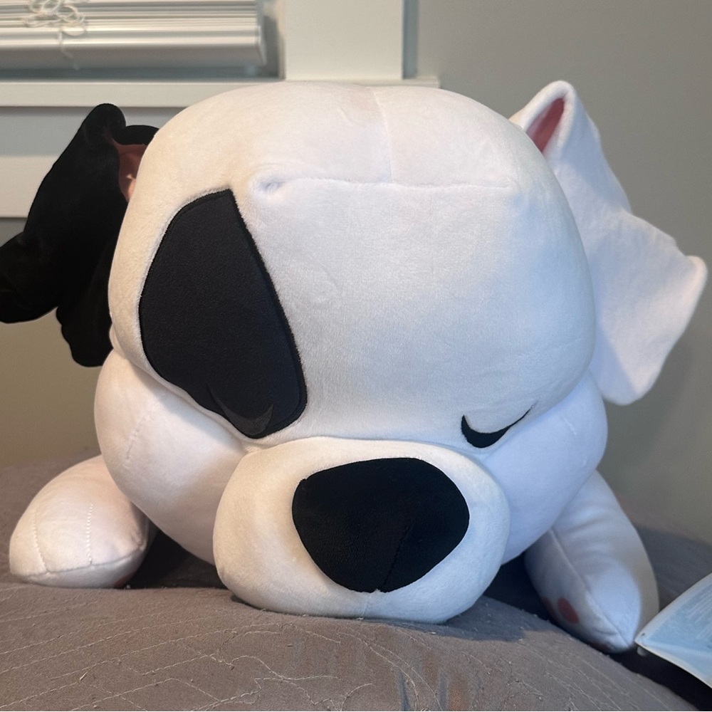 Disney 101 Dalmations Patch Cuddleez Plush 22” NWT